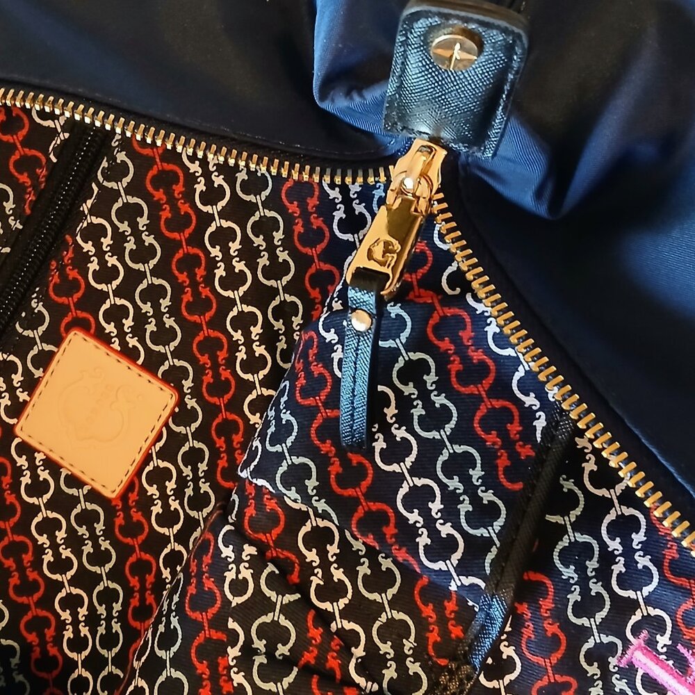 C Wonder Nylon Oversized Blue Handbag EUC - Picture 3 of 9